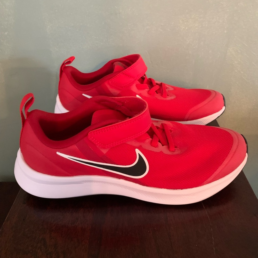 New Boy's Nike Red Downshifter Sneakers with Velcro Strap Size 3Y